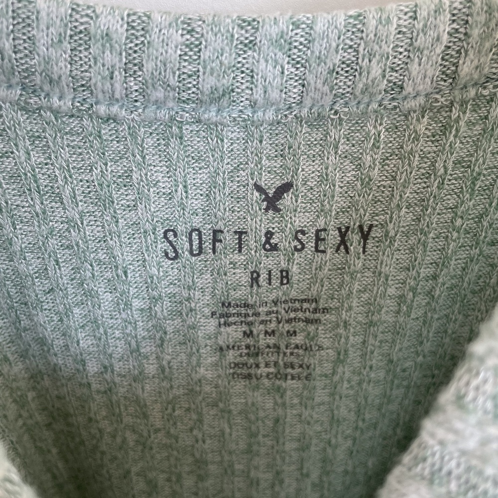 Tank top - Picture 2 of 2